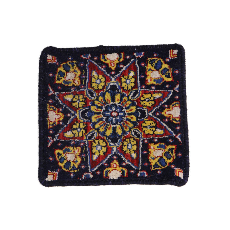 فرش دستبافت نیم متری مدل روصندلی هشت ضلعی