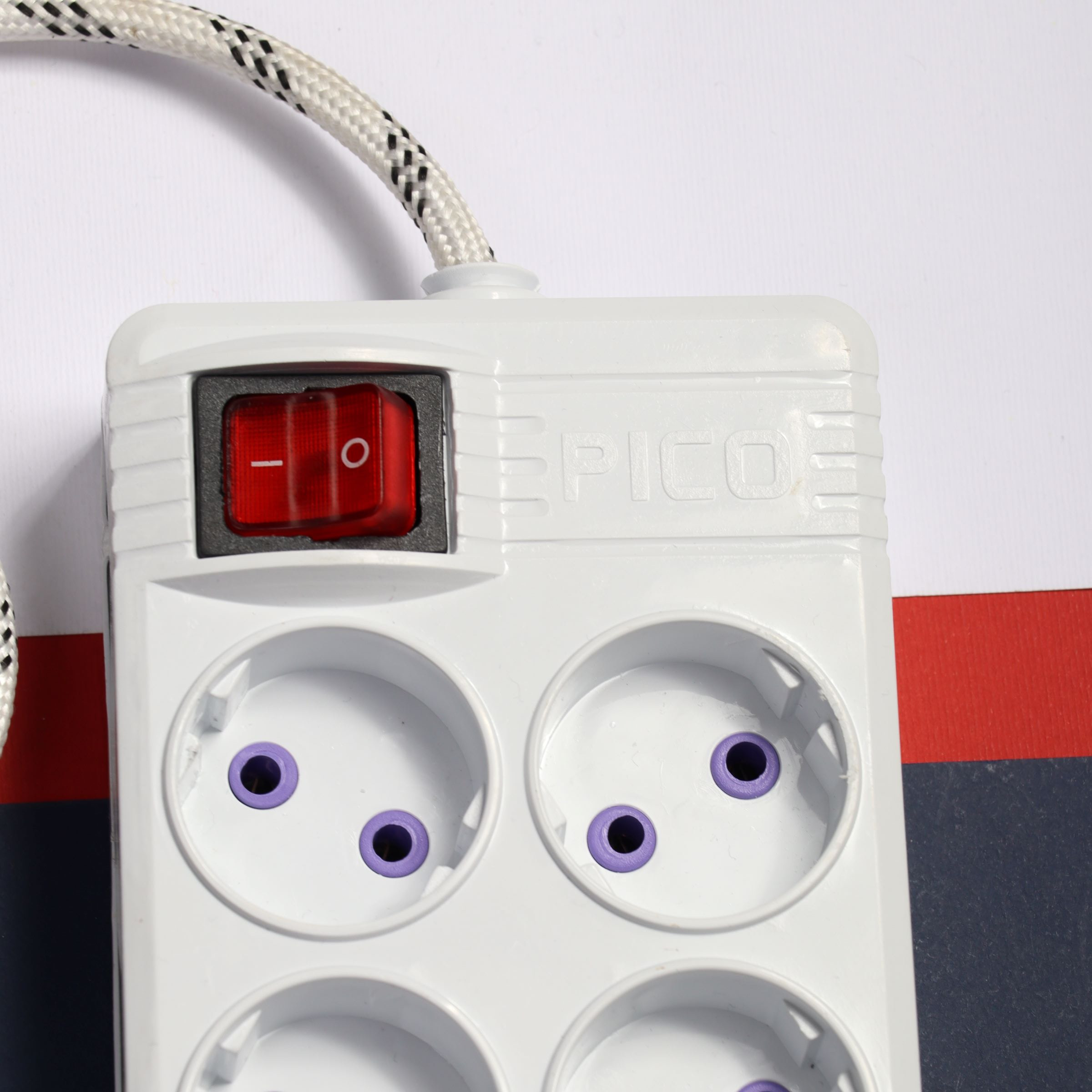 چهار راهی برق پیکو مدل کنفی پارچهای کد 1/5M چهار راهی برق پیکو مدل کنفی پارچهای کد 1/5M