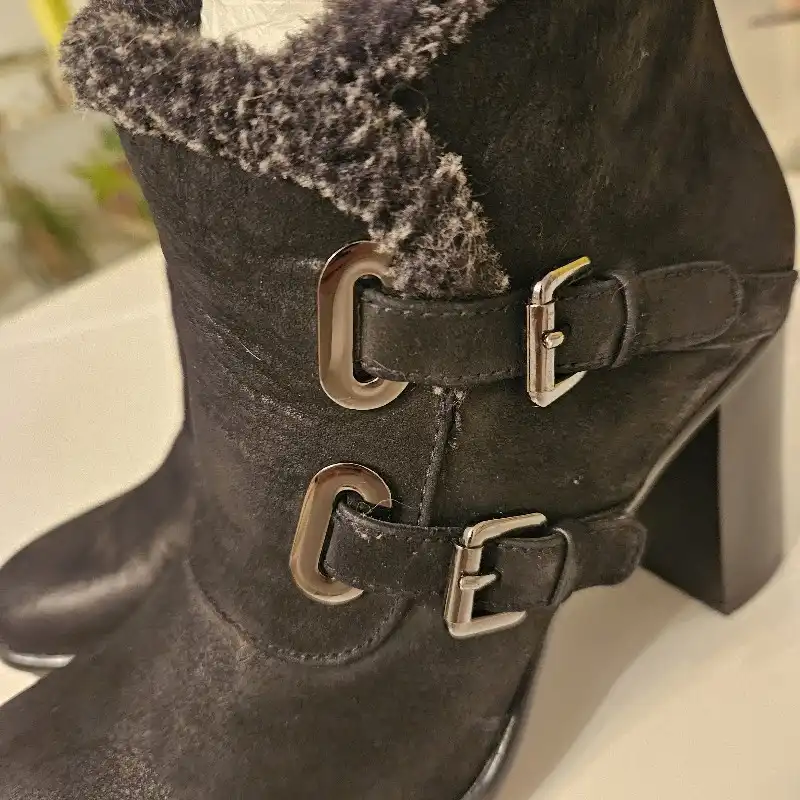 نیم بوت زنانه دنیلی مدل DeeDee