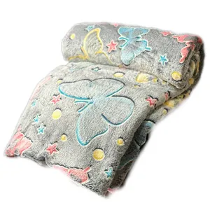 پتو مسافرتی 2 نفر ویراگیتا مدل شبنما پروانه سایز 220x200 سانتی‌متر