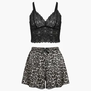 لباس خواب زنانه مدل گیپور و ساتن پلنگی