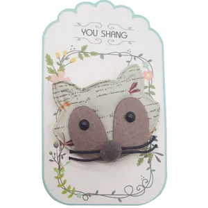 سنجاق سینه طرح گربه کد s006