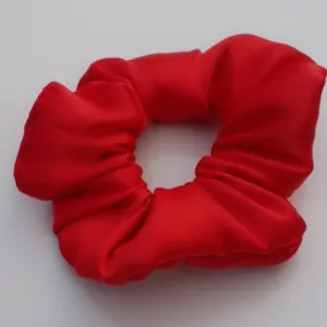 کش مو زنانه مدل اسکرانچی