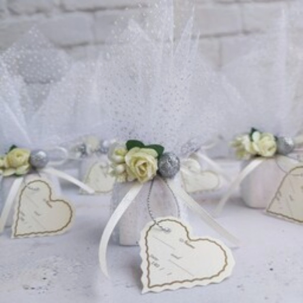 نخ گیفت مدل زری دار مجموعه 20 متری