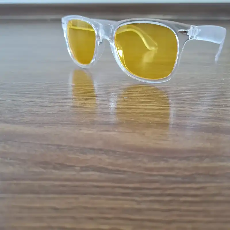 عینک شب مدل 2022