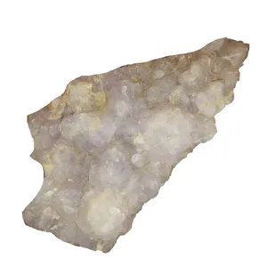 سنگ راف کوارتز مدل j 1