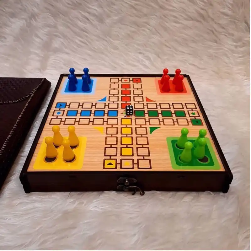 شطرنج و منچ مدل 6in1 کد G2 مجموعه 6 عددی