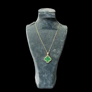 آویز گردنبند طلا 18 عیار زنانه مدل طوق برگ سلنا