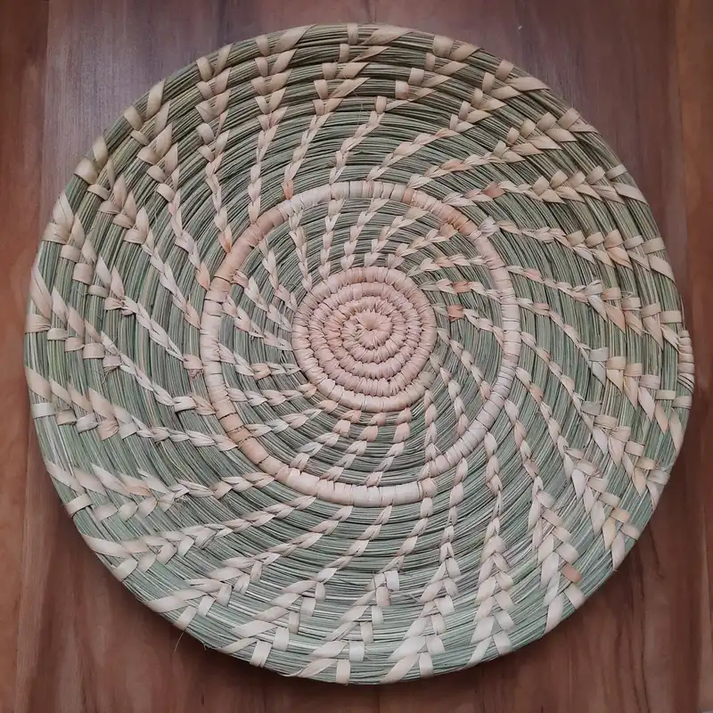 سینی حصیری مدل خورشیدی کد L35