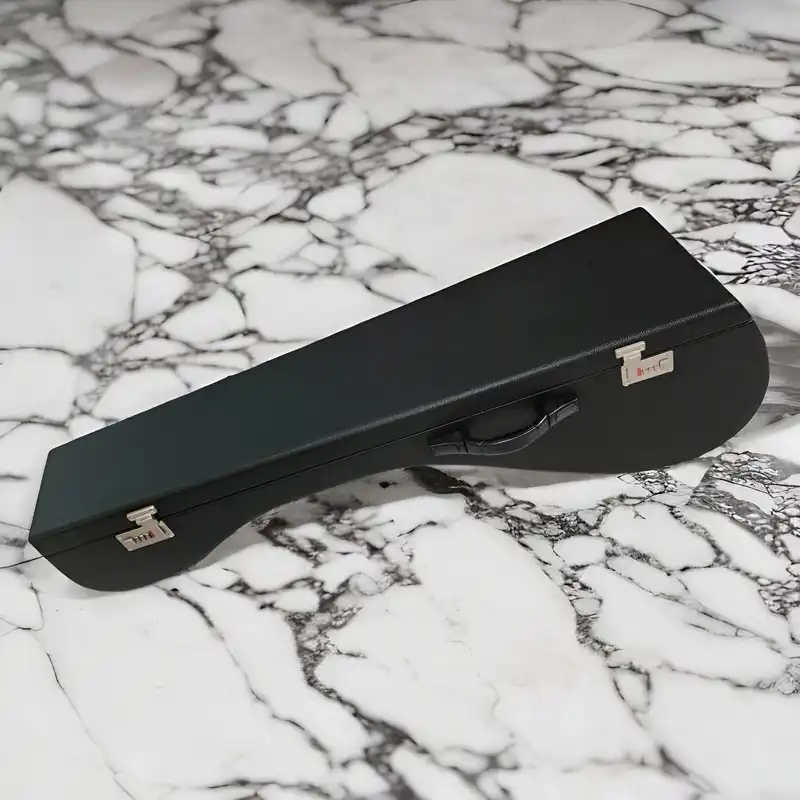 هارد کیس تار مدل R-M-Z-I-T2