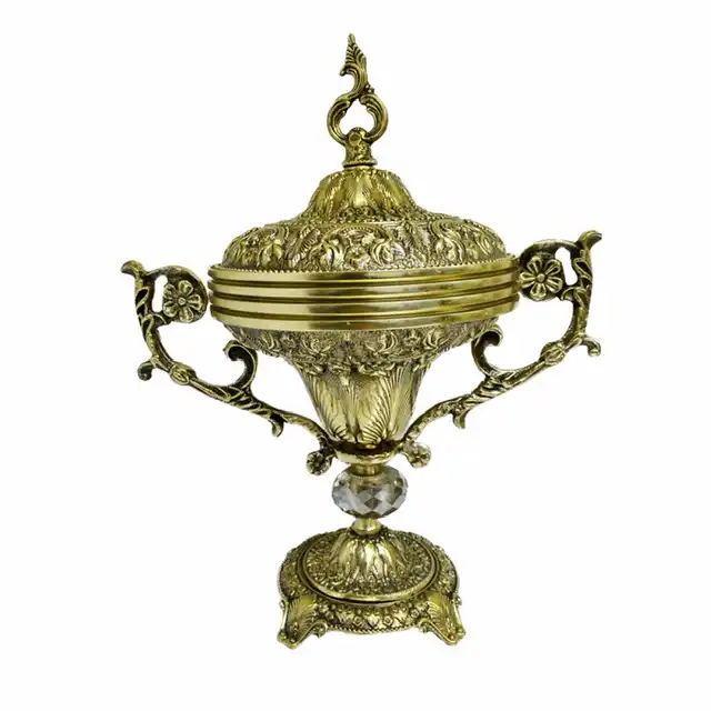 شکلات خوری برنجی مدل پانیذ دسته دار102940