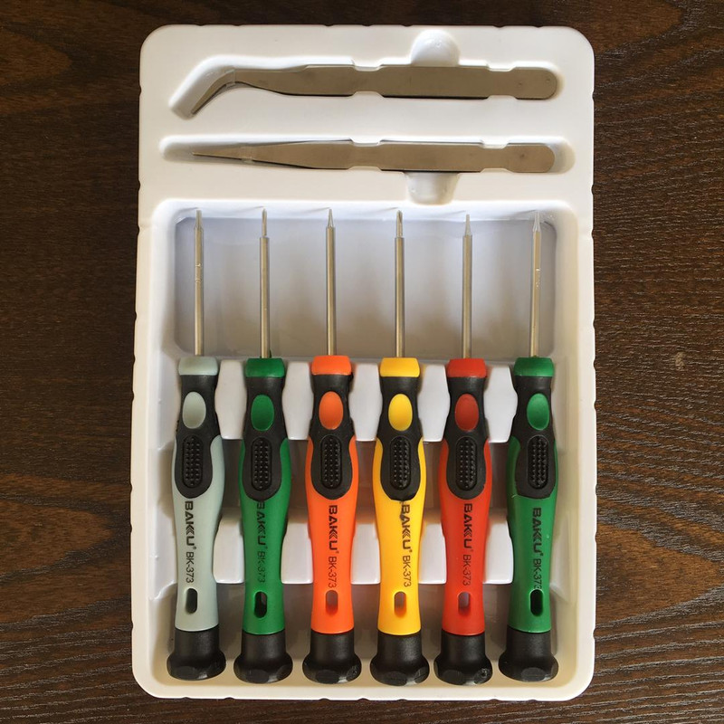 مجموعه 6 عددی پیچ گوشتی باکو مدل BK-8700 به همراه دو عدد پنس