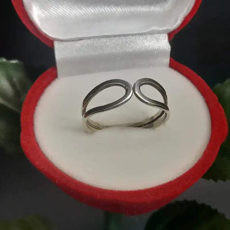 انگشتر نقره زنانه مدل ss267