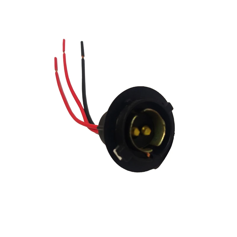 سوکت چراغ خطر عقب خودرو آراکس یدک مدل AY-3399 