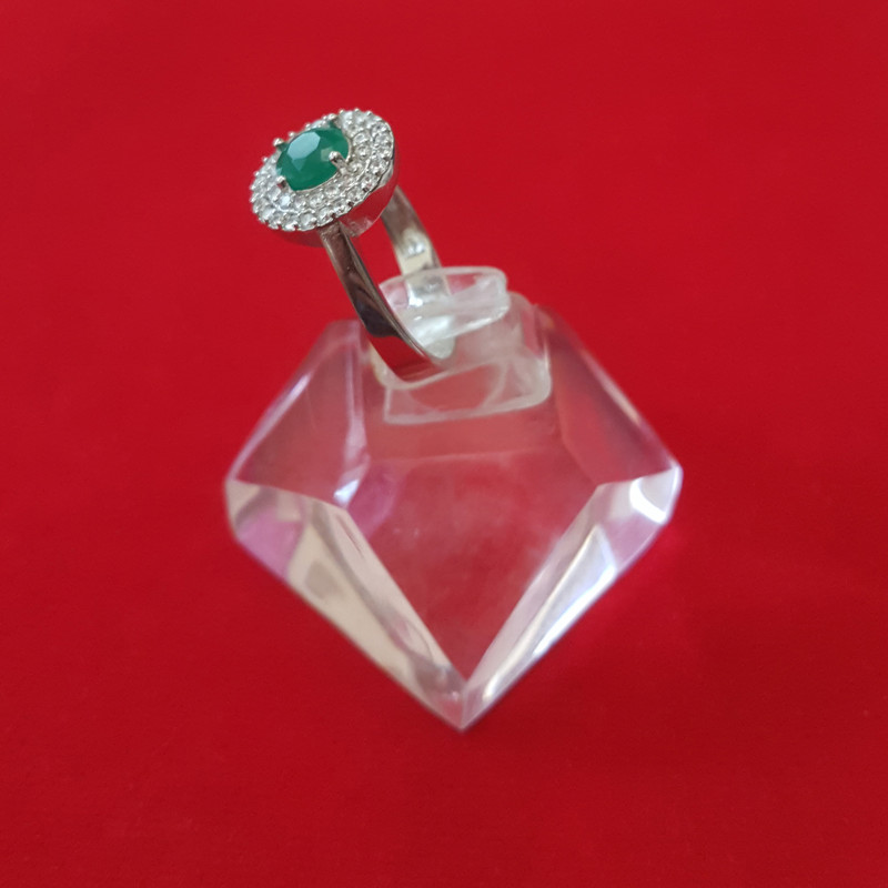 انگشتر نقره زنانه مدل AMT_R078 انگشتر نقره زنانه مدل AMT_R078