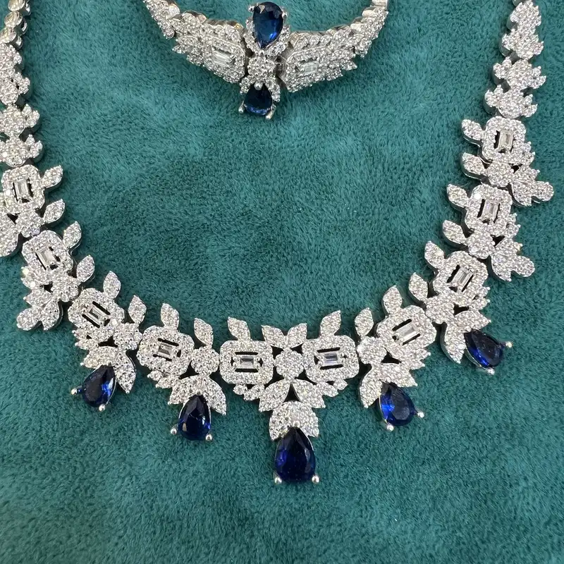 ست نقره زنانه مدل سوپر لوکس جواهری مزین به روکش طلای 5-450