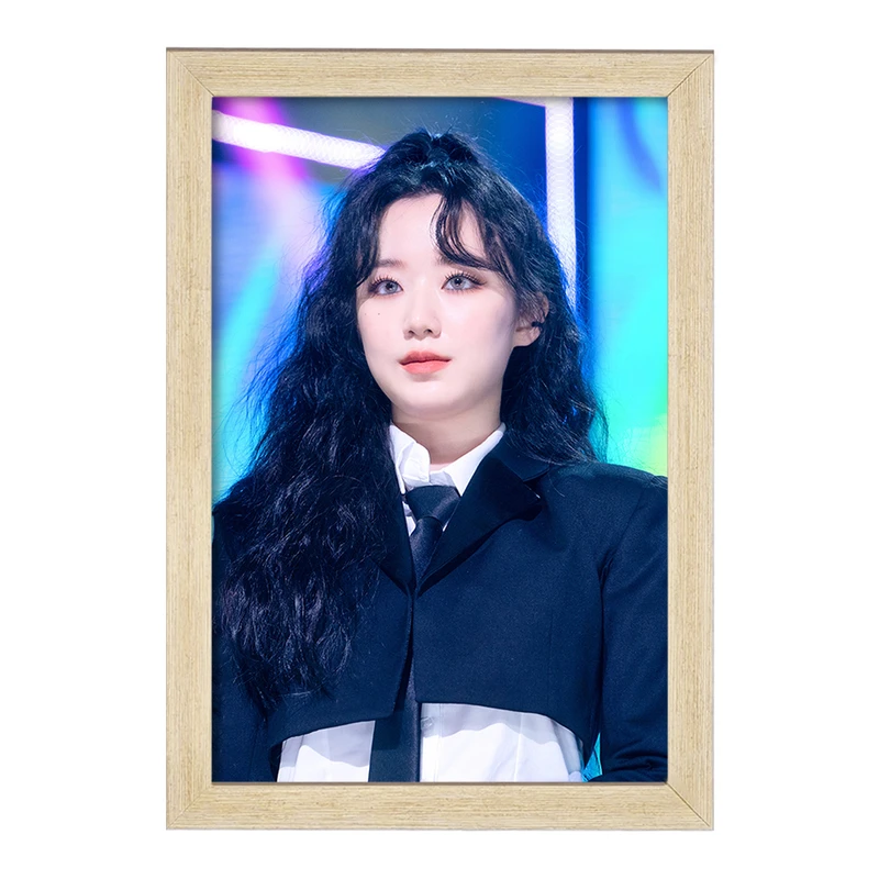 تابلو خندالو مدل شوهوآ گروه جی آیدل Gidle  کد 19549