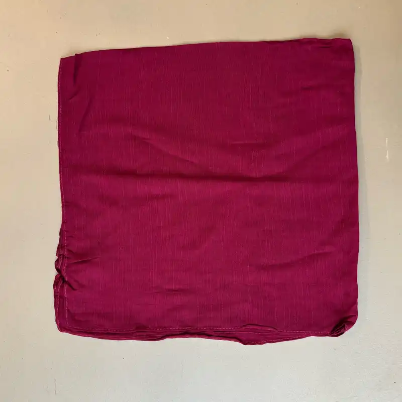 روسری زنانه مدل مینی اسکارف نخی ساده کد 5