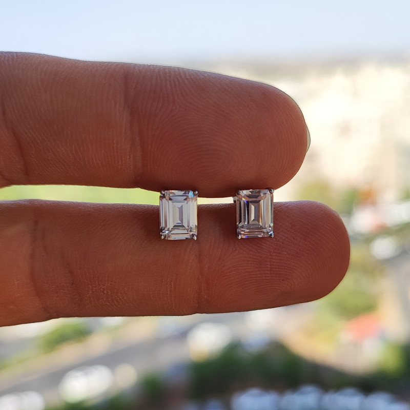 گوشواره نقره میخی زنانه مدل امرالد تک نگین