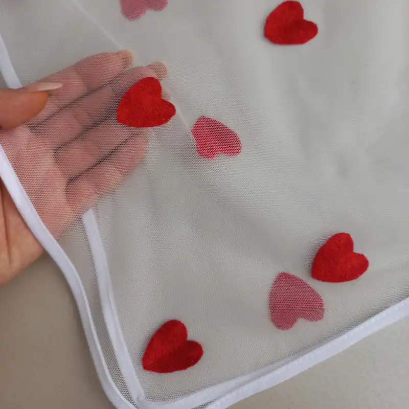 روسری زنانه مدل مینی توری قلبی گلدوزی برجسته کد 580