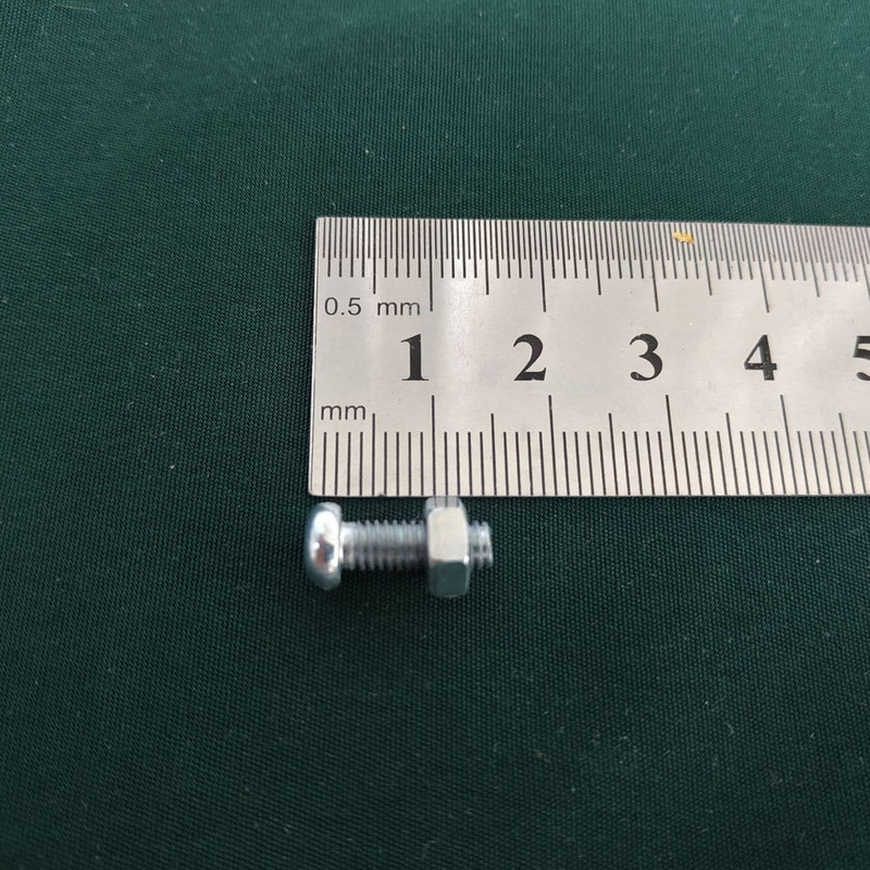 پیچ مدل ومهره مدل PM 4/14 مجموعه 16 عددی پیچ مدل ومهره مدل PM 4/14 مجموعه 16 عددی