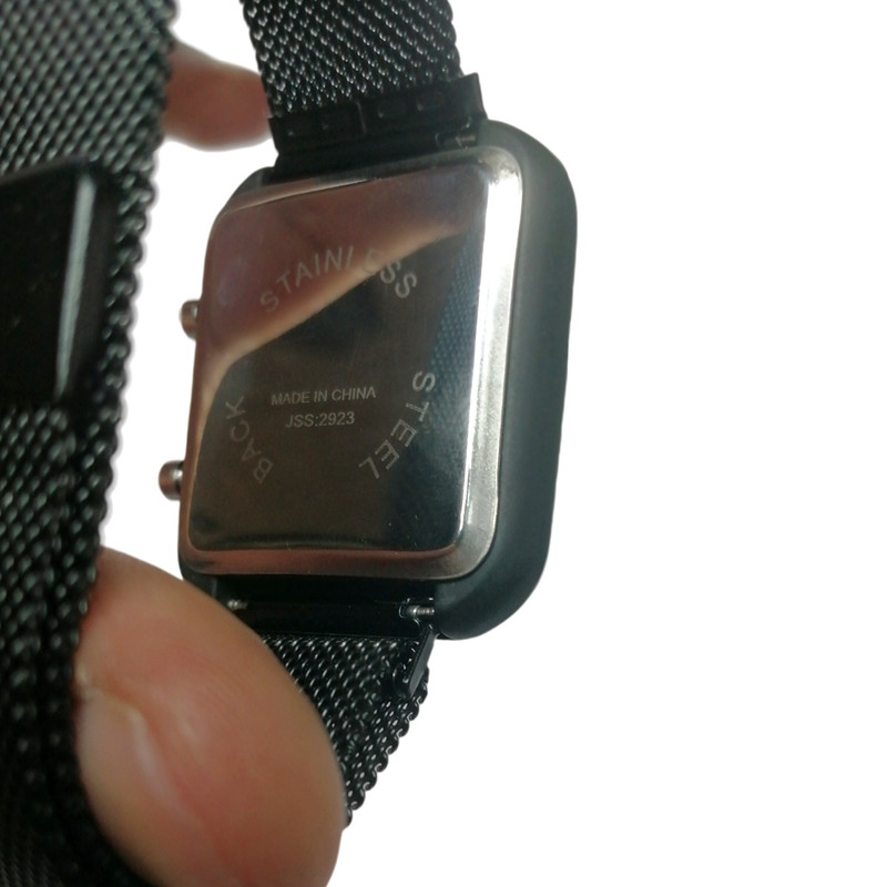 ساعت مچی دیجیتال مدل مگنتی 01 ساعت مچی دیجیتال مدل مگنتی 01