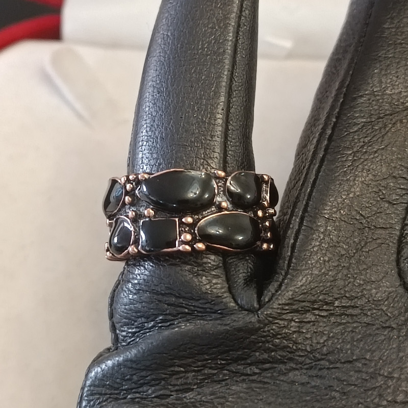 انگشتر زنانه مدل سنتی انگشتر زنانه مدل سنتی