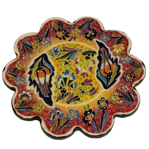  زیربشقابی میناکاری مدل نقش برجسته طرح کنگره ای7522
