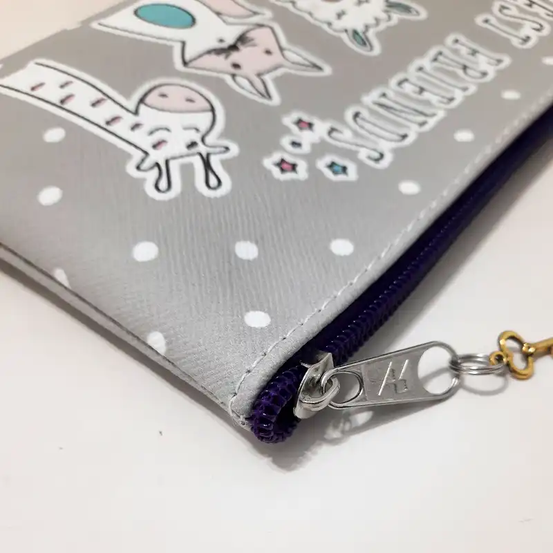 کیف لوازم آرایش زنانه طرح حیوانات مدل flat-10