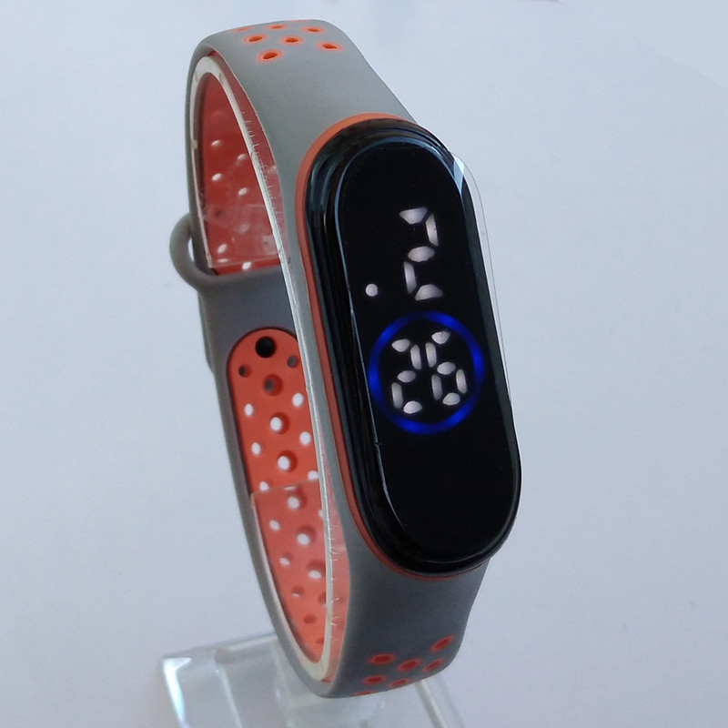 ساعت مچی دیجیتال مدل کپسولی تاچ کد 24