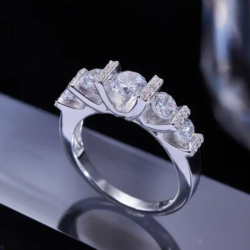 انگشتر نقره زنانه کوبیک مدل QR-4703