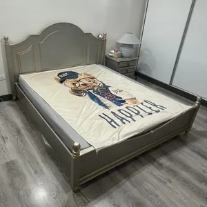 پتو مسافرتی 1 نفر مدل Happier Bear سایز 200x155 سانتی‌متر