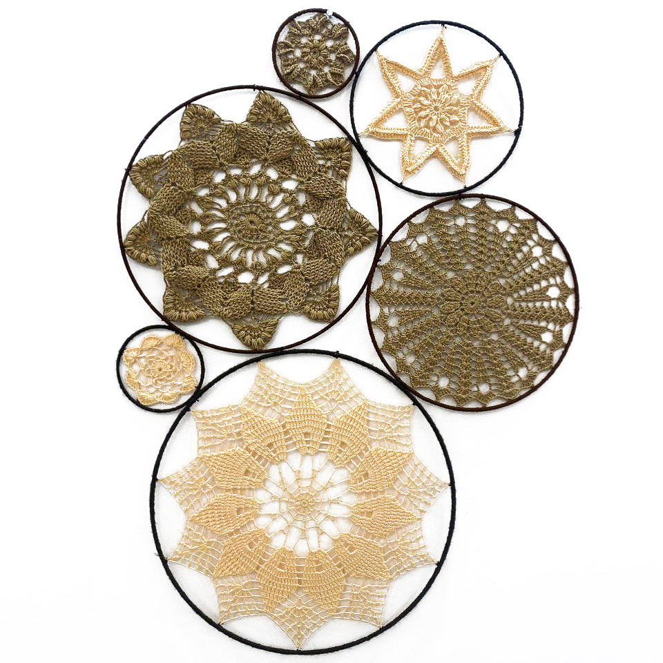دیوارکوب بافتنی طرح برجسته مدل دایره ای کد D2 بسته 6 عددی