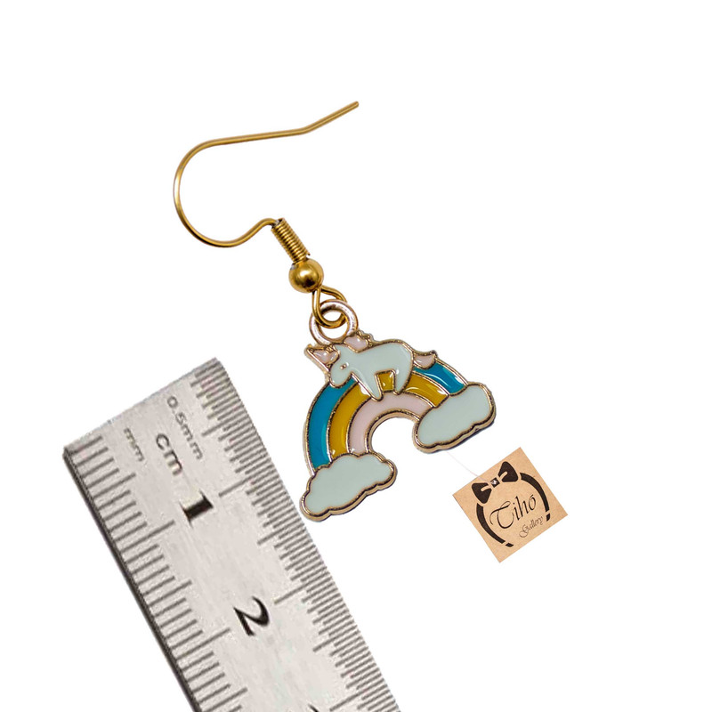 گوشواره دخترانه مدل یونیکورن اسب تک شاخ سوار بر رنگین کمان گوشواره دخترانه مدل یونیکورن اسب تک شاخ سوار بر رنگین کمان