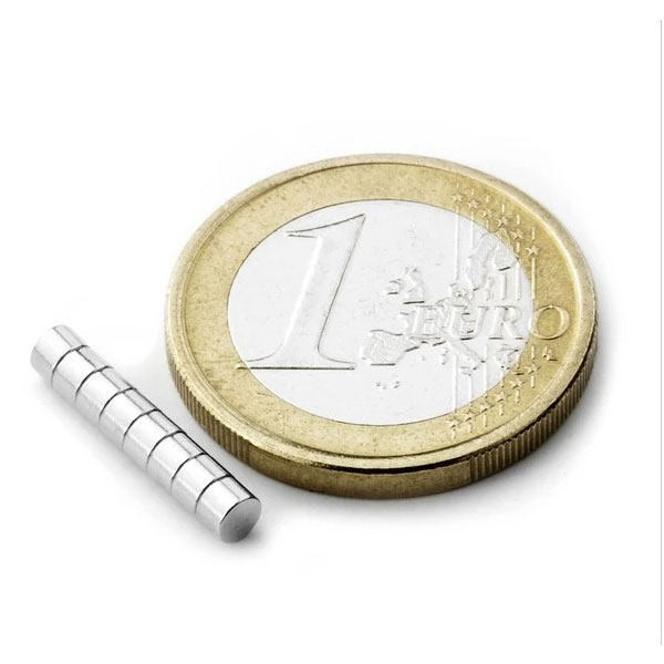 آهن ربا مدل نئودیمیوم دیسک کد D3X2mm بسته 50 عددی