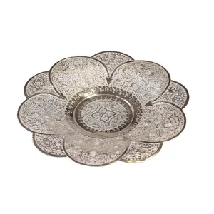 بشقاب قلمزنی طرح گل