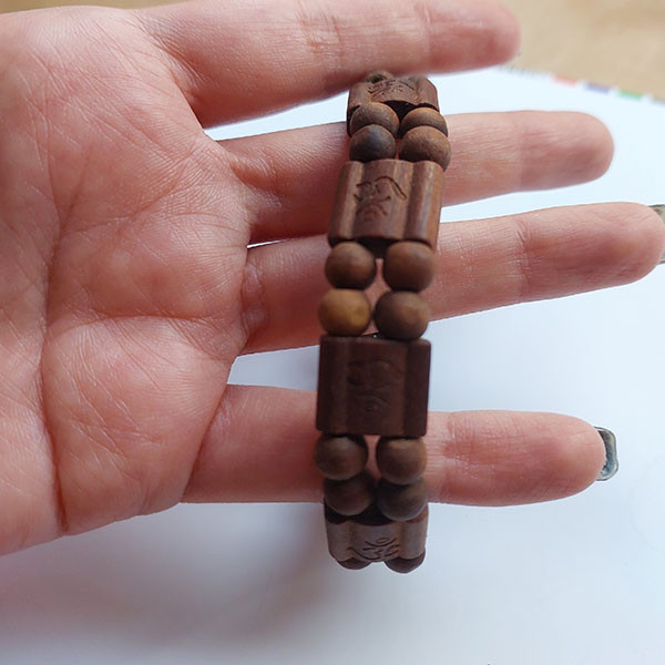 دستبند مردانه مدل چوبی کد HC384