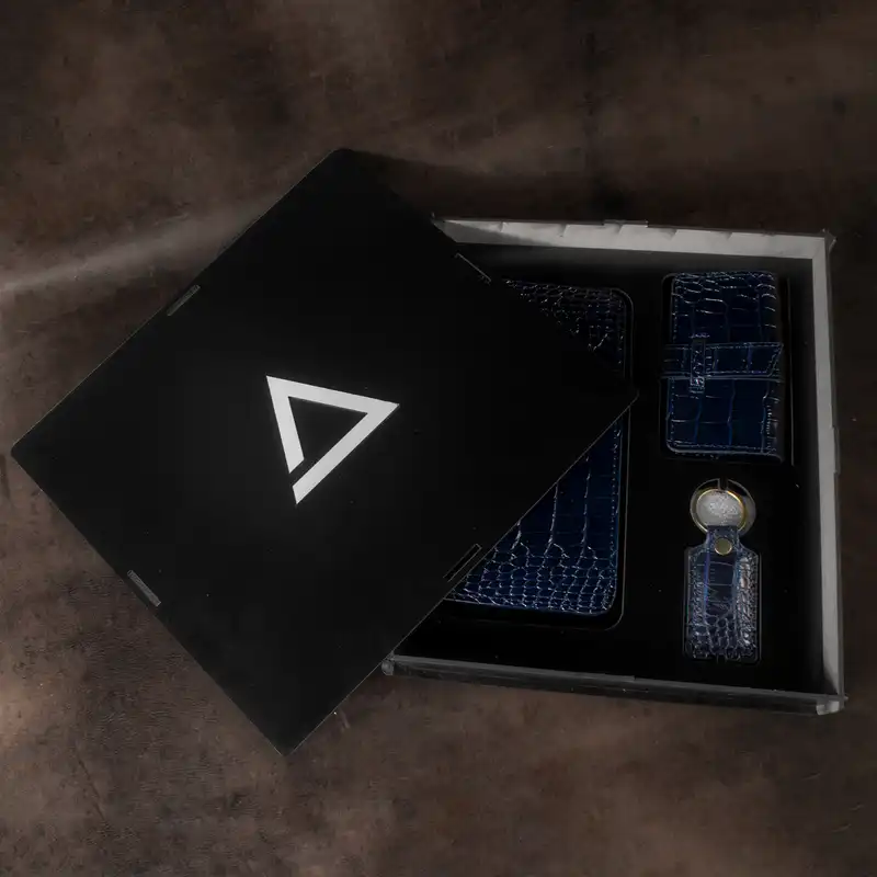 ست هدیه چرم آراهمراه مدل ARASET14