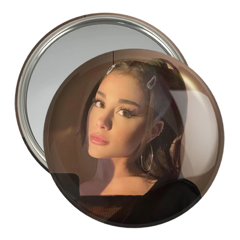 آینه جیبی خندالو مدل آریانا گرانده Ariana Grande  کد 19073