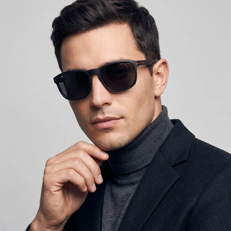 عینک آفتابی ویفرر (Wayfarer) اوکلی مدل 22035 C2