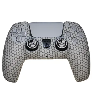 محافظ دسته پلی استیشن 5 مدل ANGRY beehive به همراه روکش آنالوگ