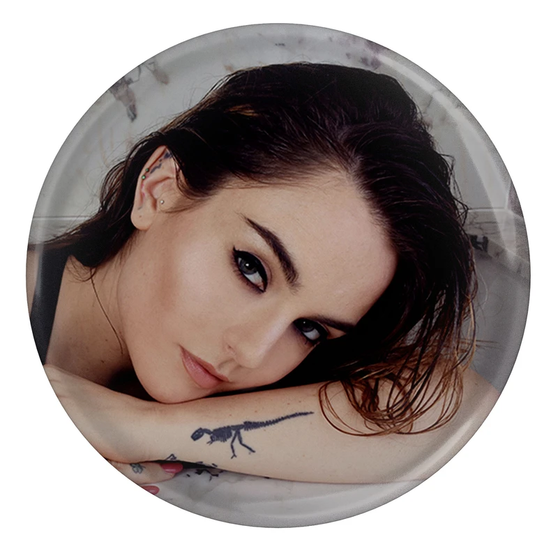 مگنت طرح خواننده جوانا لوسکه جوجو مدل S11463 