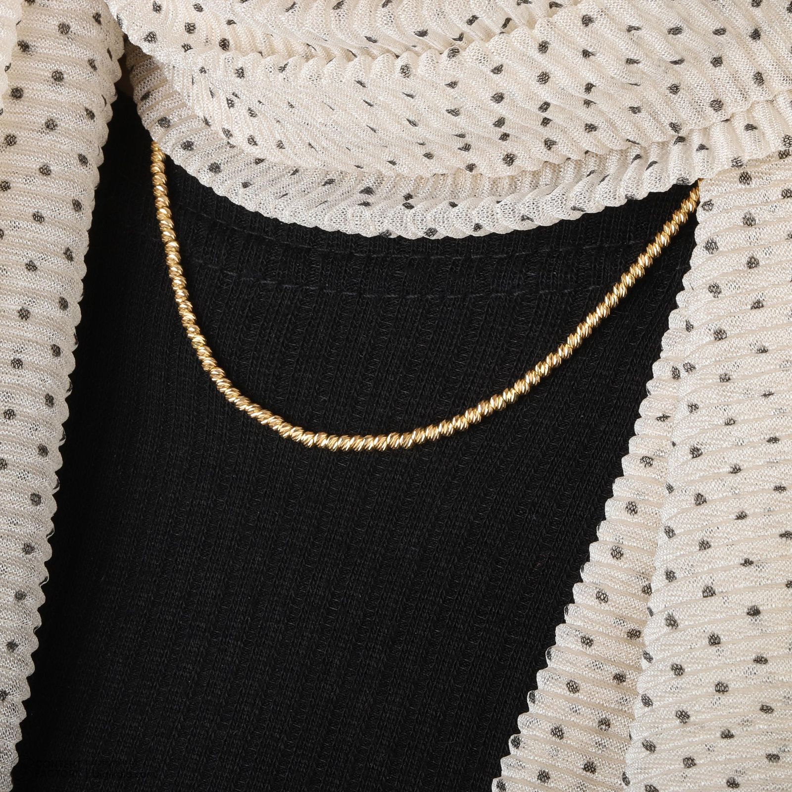 گردنبند طلا 18 عیار زنانه با زنجیر البرنادو وی گالری مدل NC1703 -  - 4