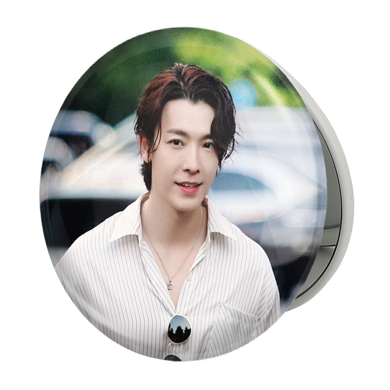 آینه جیبی خندالو طرح دونگهه گروه سوپر جونیور Super Junior مدل تاشو کد 12177 