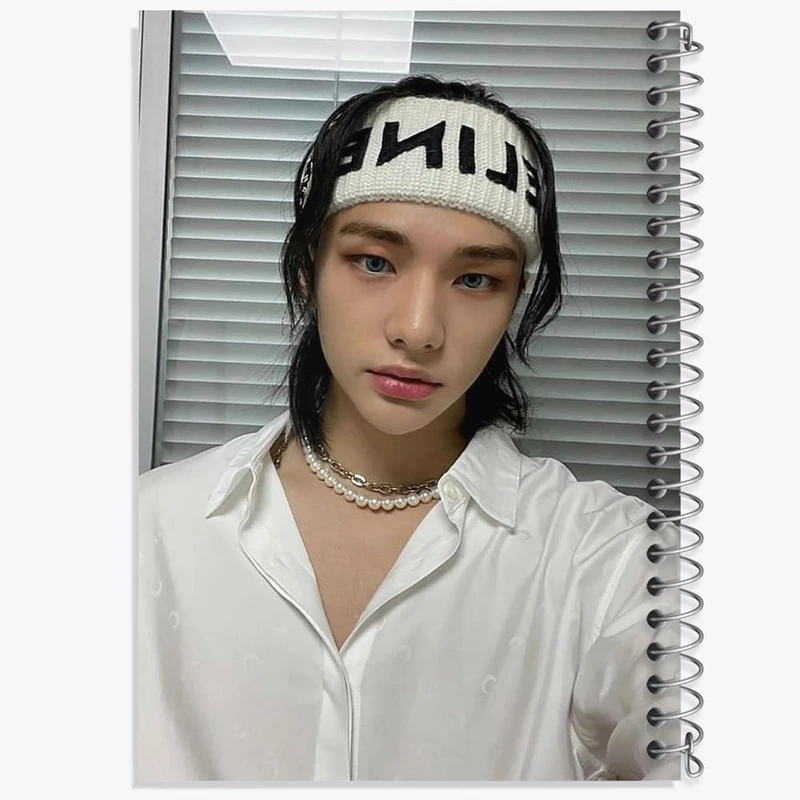 دفتر مشق 50 برگ خندالو مدل هیونجین گروه استری کیدز Stary Kids کد 16887