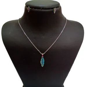 نیم ست زنانه مدل پر هولوگرامی