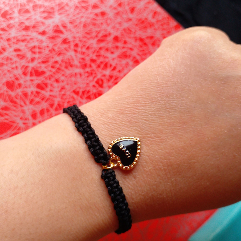 دستبند زنانه مدل آویز قلب کد HC033 دستبند زنانه مدل آویز قلب کد HC033