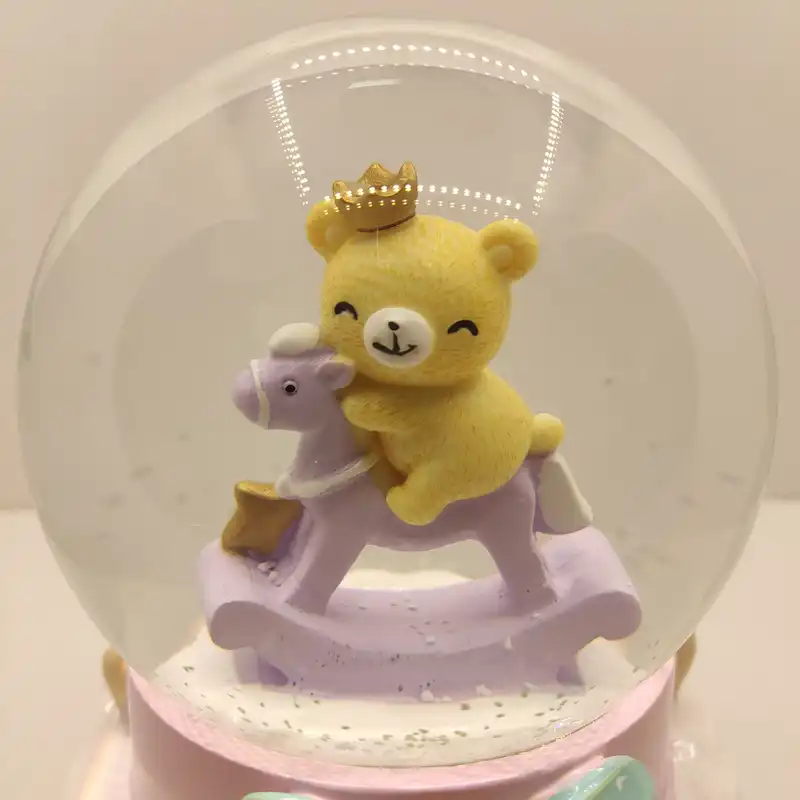 گوی موزیکال مدل پمپی تولد و شادی خرس