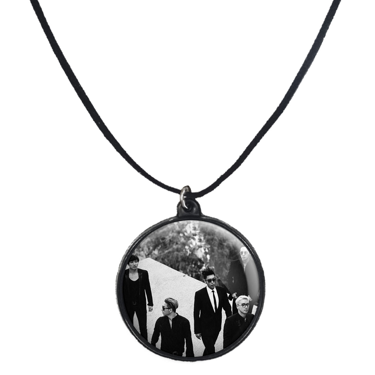 گردنبند پرمانه طرح گروه موسیقی BIG BANG کد pmb.15282 مدل دو طرفه