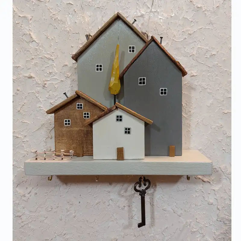 جاکلیدی چوبی مدل دهکده فانتزی کد 5229